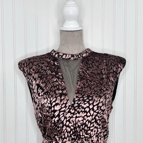 Walter Baker Women Rosalie Halter Mini Dress Leopard Print Size 10 - Picture 3 of 11